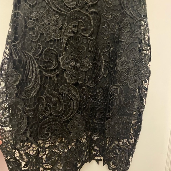 BLACK LACE MOCK NECK MINI DRESS - Picture 2 of 5